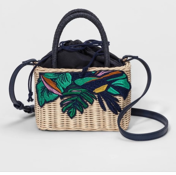a new day Handbags - ❤Straw Basket Crossbody Bag. New with tags!❤